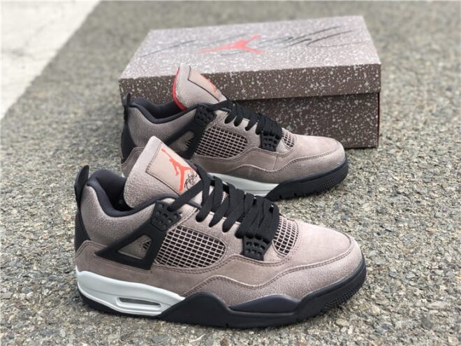 Replica Jordan 4 Retro Taupe Haze - Image 2