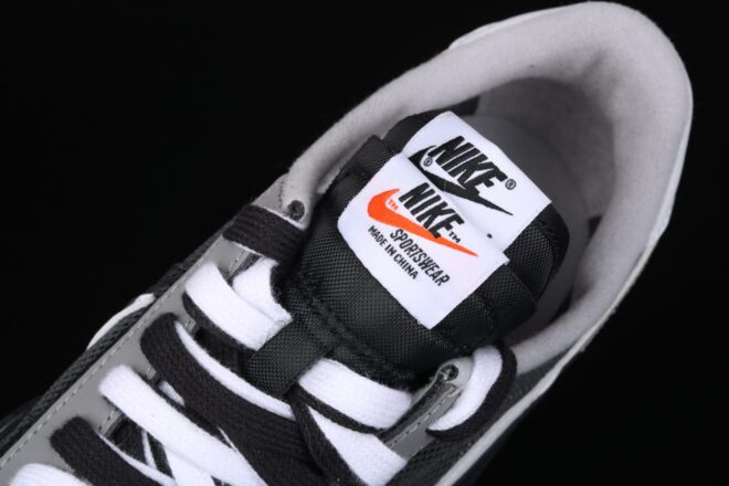 Sacai x Nike LD Waffle Black - Image 3