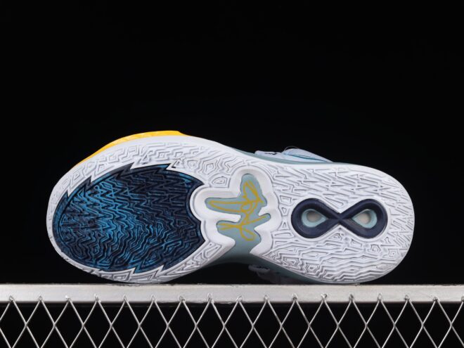 Nike Kyrie Infinity Future Past - Image 5