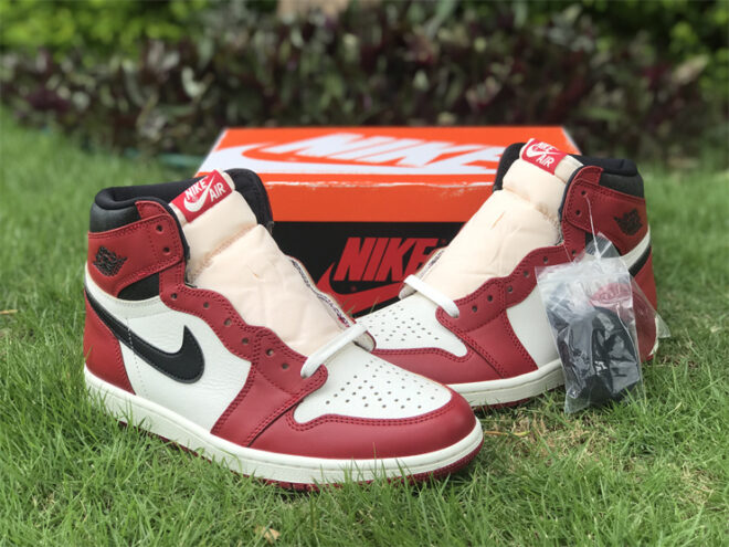 Air Jordan 1 High OG Chicago Lost and Found - Image 15