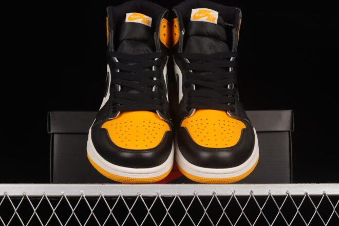 Air Jordan 1 High OG Taxi Yellow Toe - Image 5