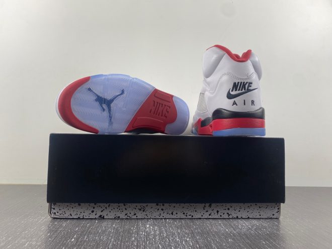 Air Jordan 5 “Fire Red” - Image 6