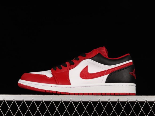 Jordan 1 Low, Bulls - Image 10