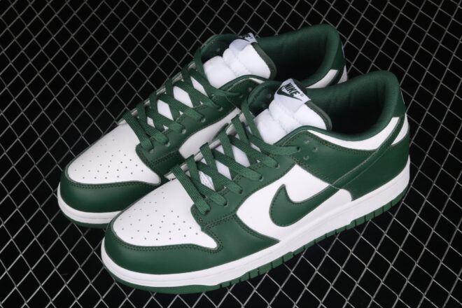 Nike Dunk Low Michigan State - Image 12