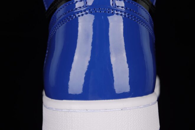 Air Jordan 1 Retro High OG 'Patent Royal - Image 7