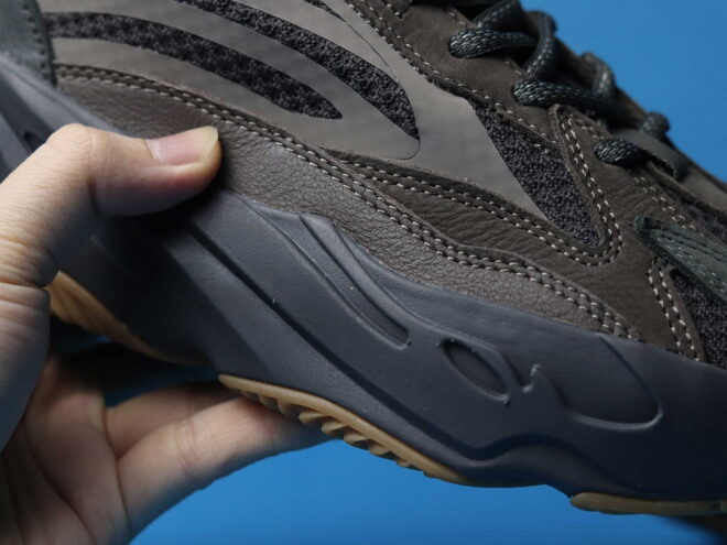 adidas Yeezy Boost 700 V2 Geode - Image 5