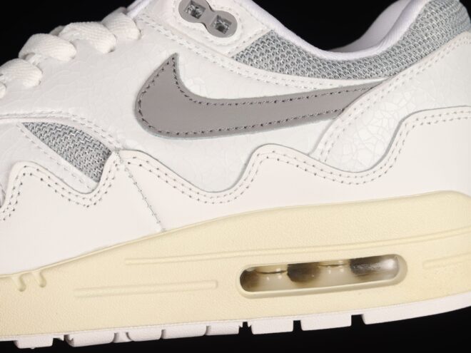 Nike Air Max 1 Patta Waves White - Image 9