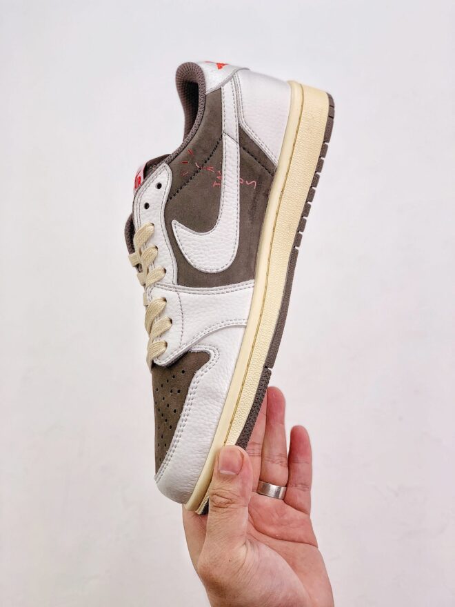 Travis Scott Reverse Mocha AJ1 Low - Image 9