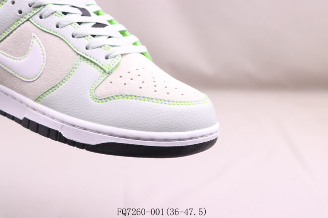 Dunk Low 'University of Oregon' PE - Image 2