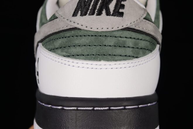 Nike SB Dunk Low Kobe White Yellow Green Black - Image 6