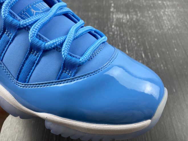 Air Jordan 11 Retro 'Pantone' - Image 3