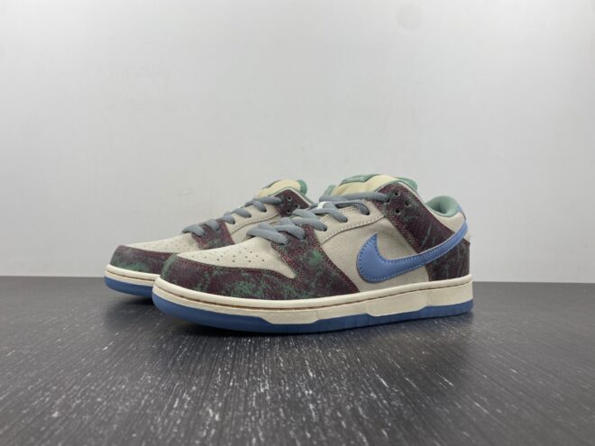 Nike SB Dunk Low Crenshaw Skate Club - Image 3