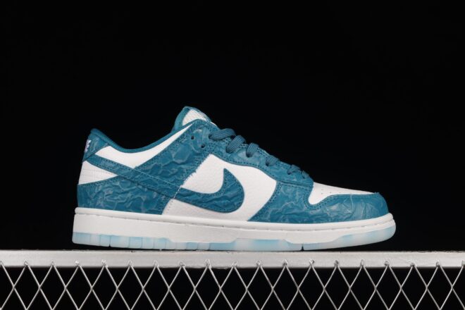 Nike Dunk Low, Ocean (W) - Image 3