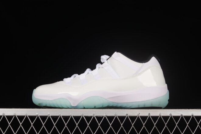 Air Jordan 11 Retro Low Legend Blue - Image 6