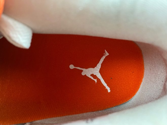 Air Jordan 4 Retro Metallic Orange - Image 9