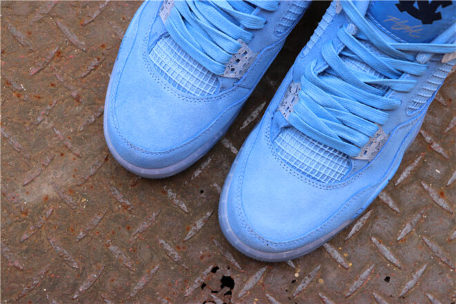 Air Jordan 4 Retro UNC PE - Image 5