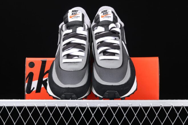 Sacai x Nike LD Waffle Black - Image 8