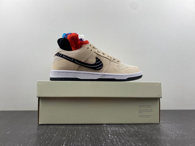 Albino & Preto x Nike Dunk SB Low - Image 6