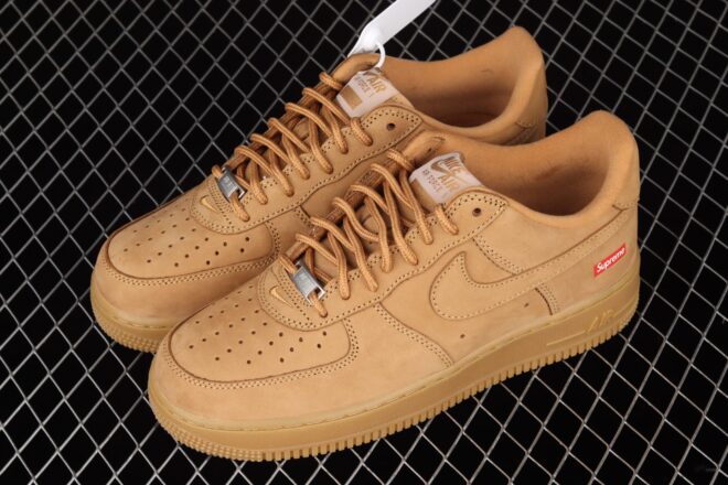 Nike Air Force 1 Low SP Supreme Wheat - Image 3