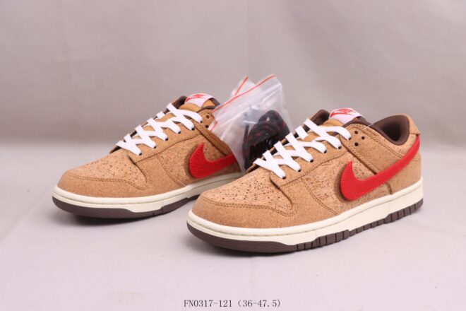 CLOT x Dunk Low SP 'Cork' - Image 4