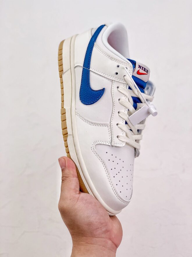 Nike Dunk Low SE Sail Dark Marina Blue - Image 6