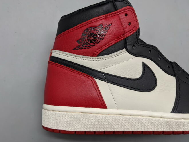 Jordan 1 Retro High Bred Toe - Image 3