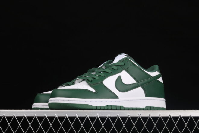 Nike Dunk Low Michigan State - Image 6