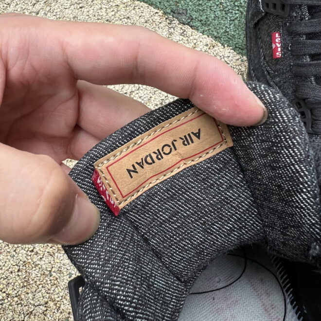 Jordan 4 Retro Levi's Black - Image 6