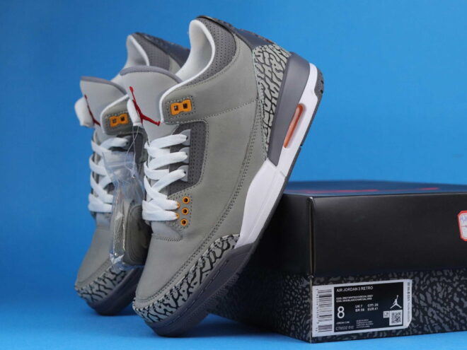 Air Jordan 3 Retro Cool Grey - Image 5