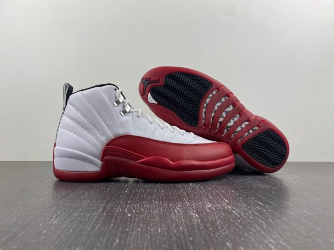 Air Jordan 12 Cherry - Image 2