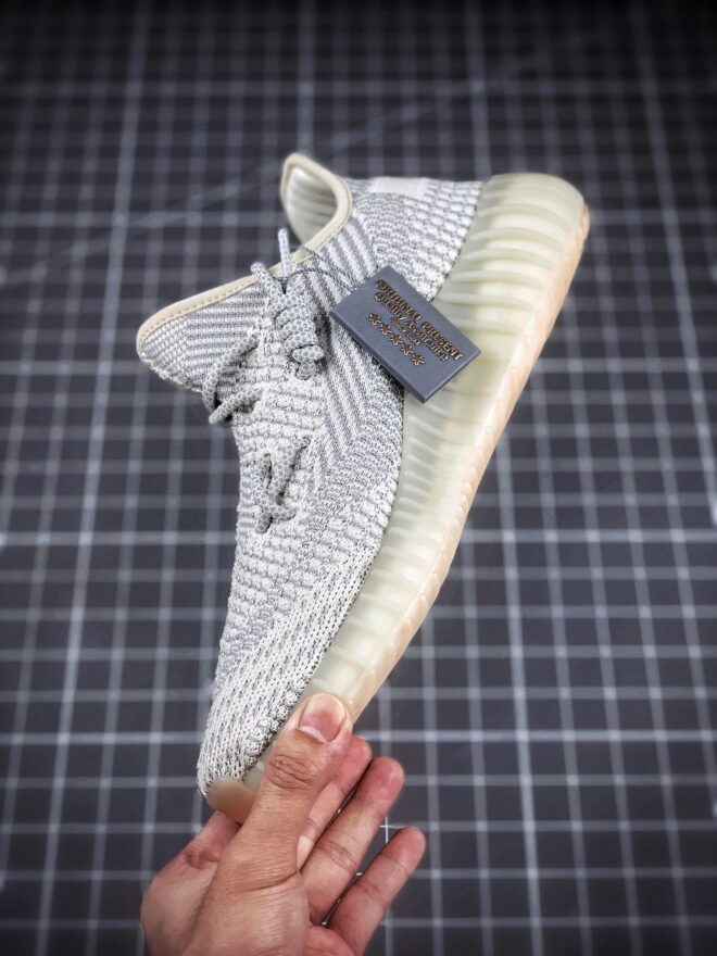 Yeezy 350 Boost V2 "LUNDMARK" - Image 5