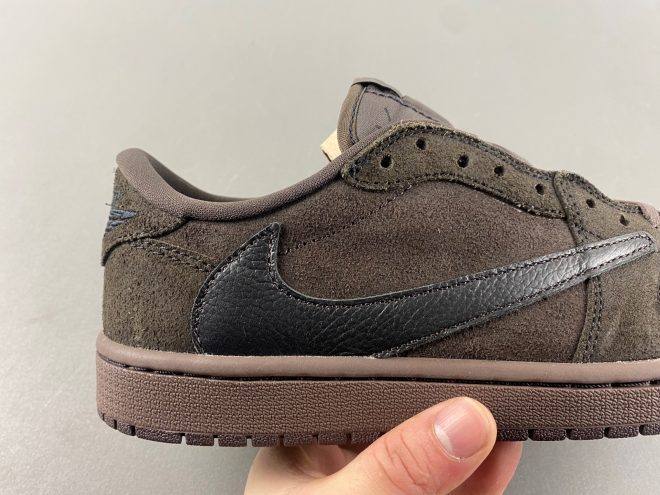 Travis Scott x Air Jordan 1 Retro Low OG SP Velvet Brown - Image 8