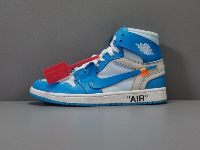 Air Jordan 1 Retro High Off-White University Blue Extended Size - Image 11