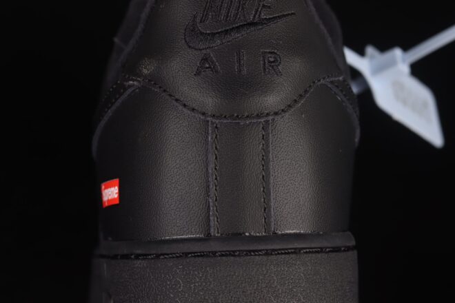 Nike Air Force 1 Low Supreme Black - Image 5