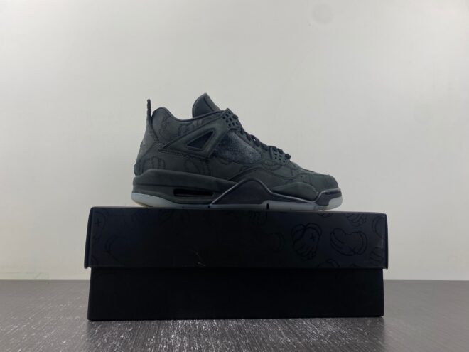 Jordan 4 Retro Kaws Black - Image 10