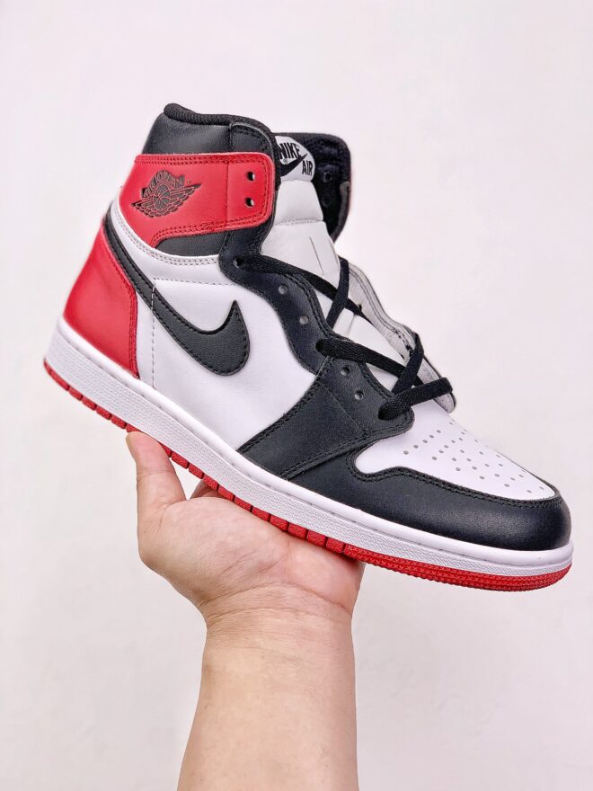 Jordan 1 Retro Black Toe (2016) - Image 6