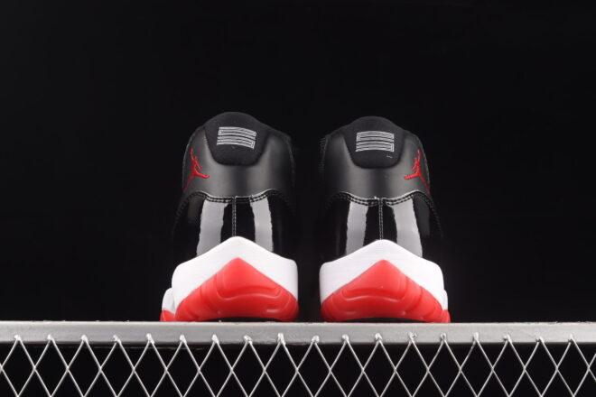 Jordan 11 Retro Playoffs Bred Extended Size - Image 6