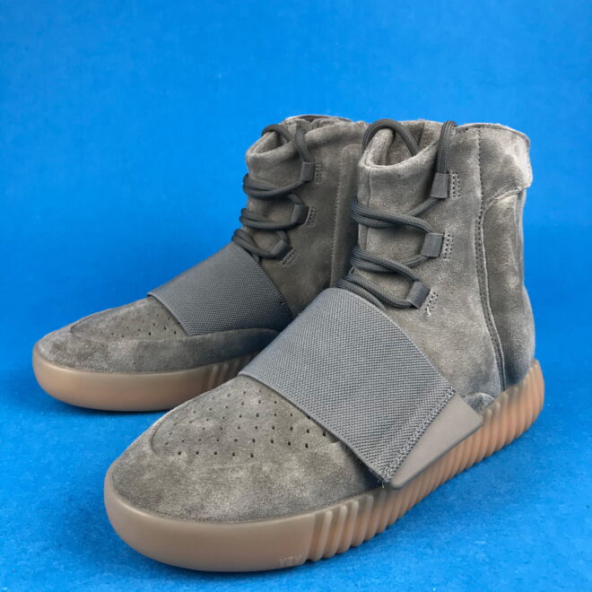 adidas Yeezy Boost 750 Light Grey Glow In the Dark - Image 10