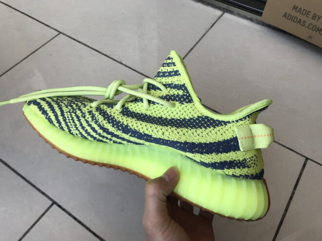 Adidas Yeezy Boost 350 V2 Semi Frozen Yellow - Image 3