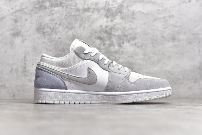 Air Jordan 1 Low “Paris” - Image 3