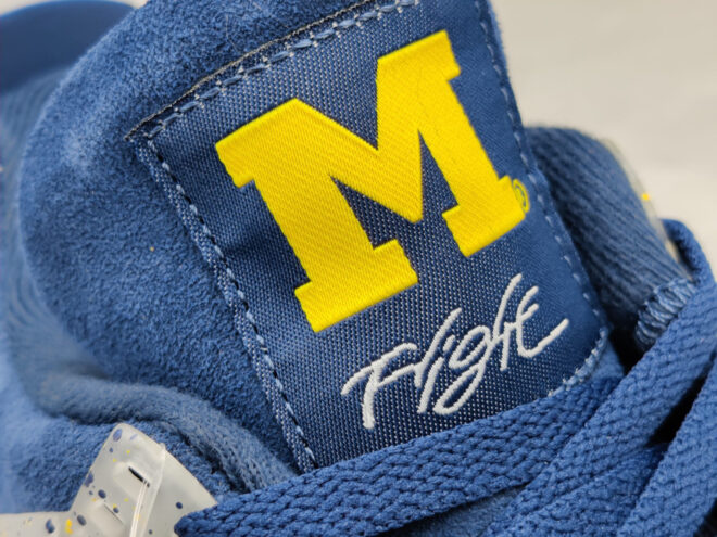 Jordan 4 Retro Michigan (PE) - Image 5