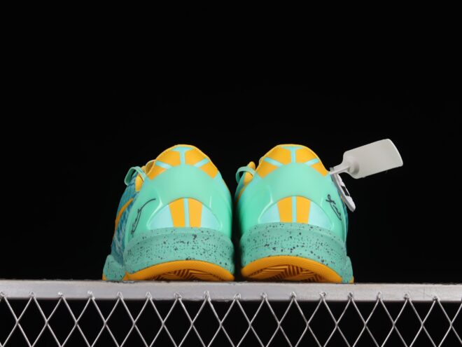 Nike Kobe 8 System Green Glow Laser Orange - Image 3