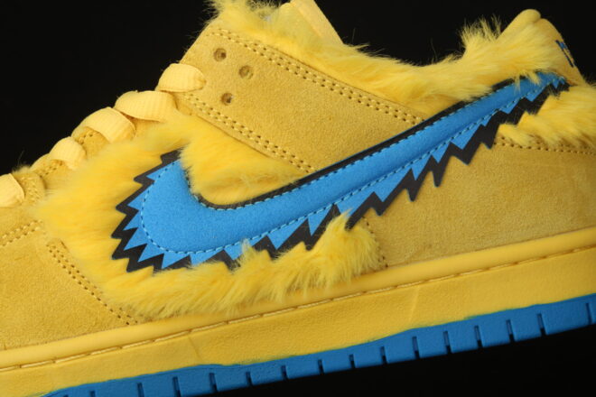 Grateful Dead x NK SB Dunk Low "Yellow Bear" - Image 6