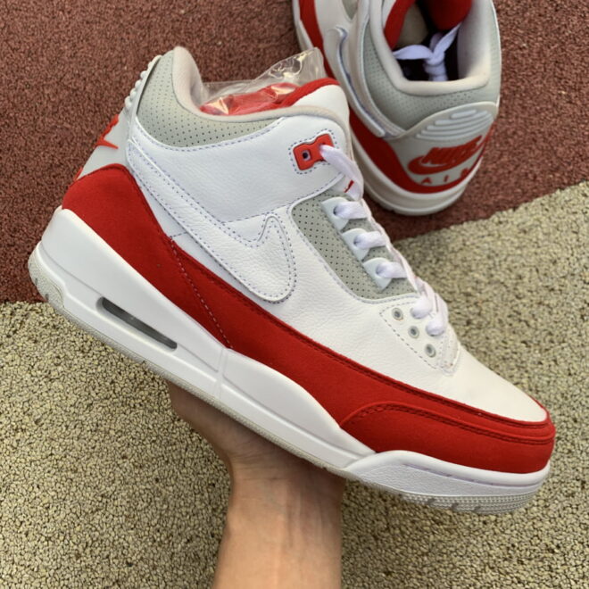 Air Jordan 3 Retro Tinker White University Red - Image 5