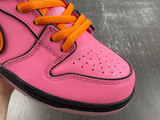 The Powerpuff Girls x Nike SB Dunk Low “Blossom” - Image 12