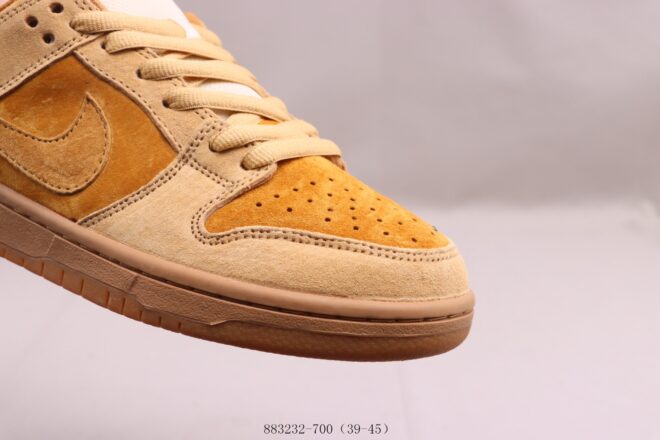 Nike SB Dunk Low Pro Wheat Mocha - Image 3