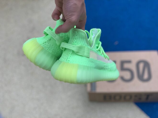 Adidas Yeezy Boost 350 V2 Glow - Image 6