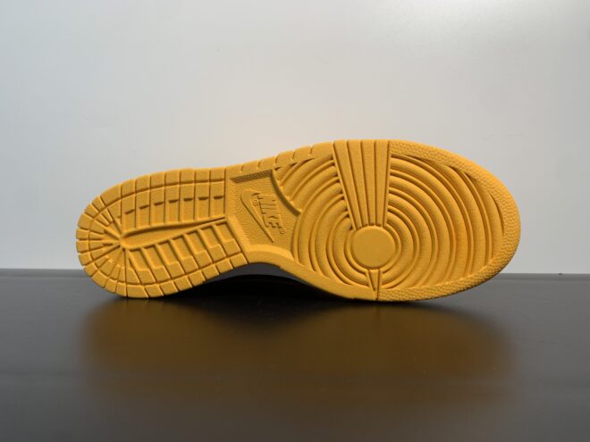 Nike Dunk Low Championship Goldenrod - Image 6