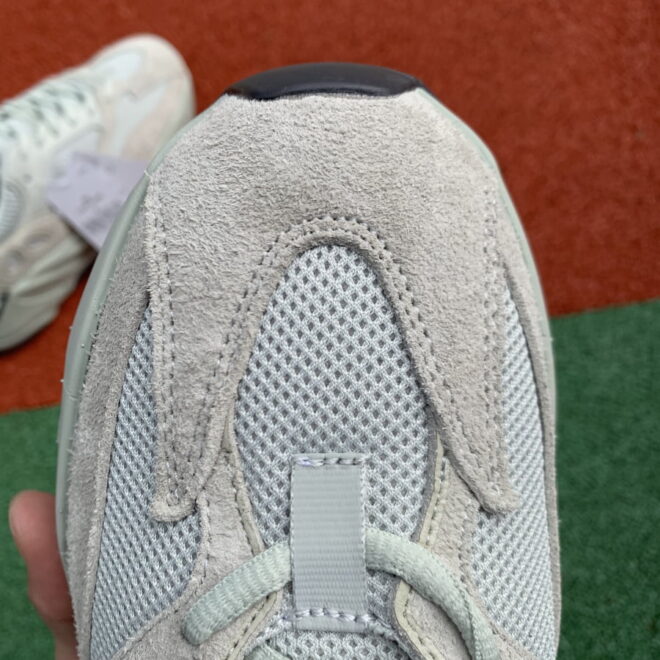 adidas Yeezy Boost 700 Salt - Image 3