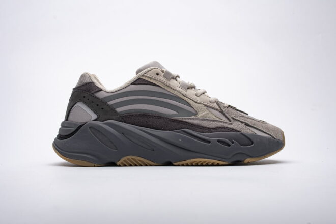 adidas Yeezy Boost 700 V2 Tephra - Image 9